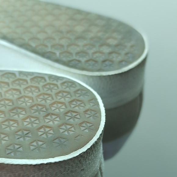 Adidas Gazelle Cream Sneakers - Picture 4 of 6